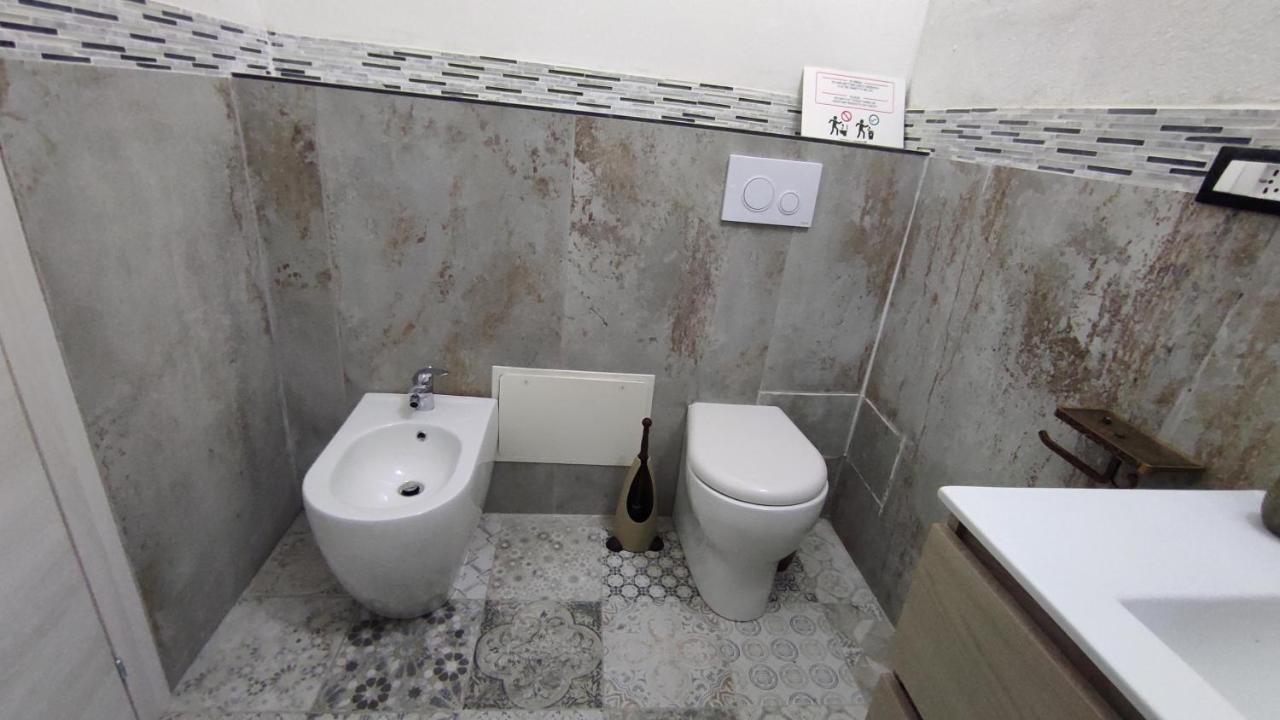 Yaki Domo Bed and Breakfast Cagliari Buitenkant foto