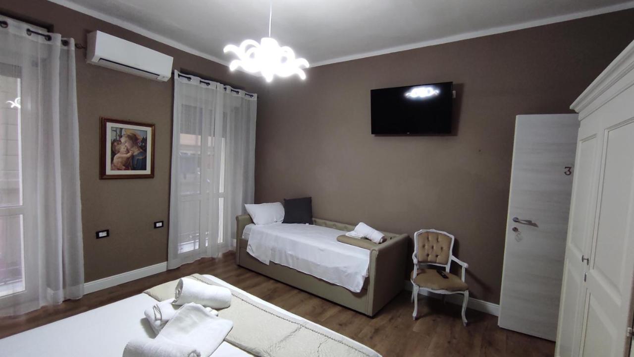 Yaki Domo Bed and Breakfast Cagliari Buitenkant foto